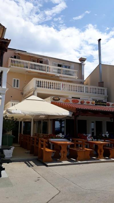 Apartmán Maslina   2 týdny u moře  Pakoštane