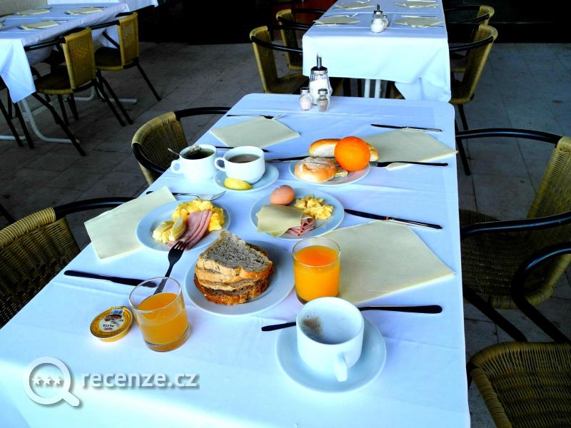 Snídaně v hotelu Podgorka