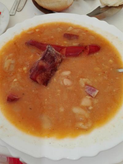 Hotel-ubytovna-internát??