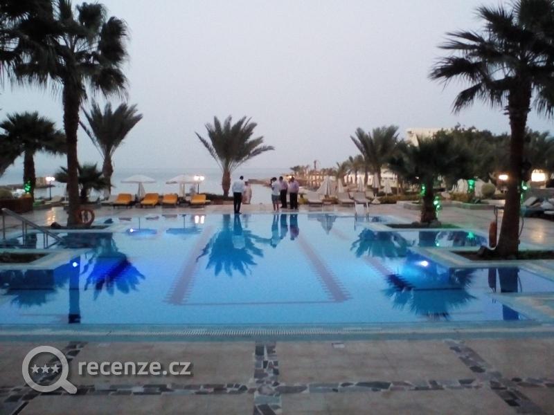 Bazén do sprchového koutu Bazén do sprchového koutu