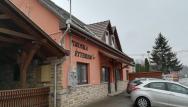 Penzión Piroška s vlastnou reštauráciou a parkingom.