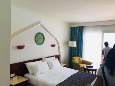 Prohlídka hotelu Faraana Heights