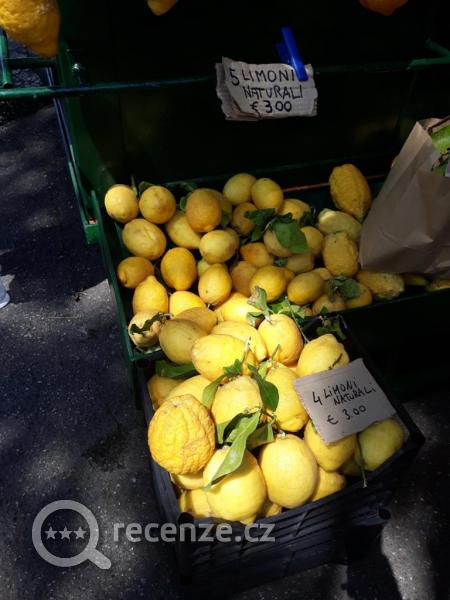 citróny poloostrov Sirmione