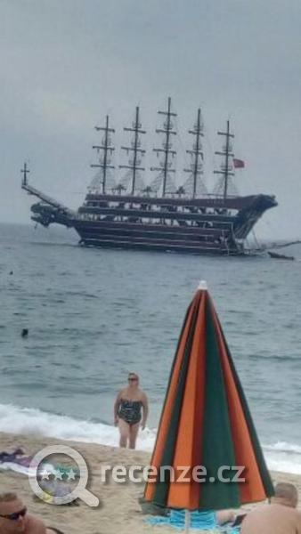 pirátská loď v Alanyi