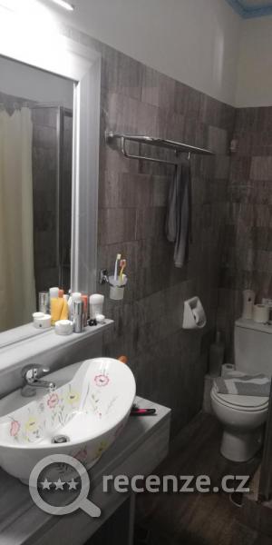 koupelna + wc a spchový kout