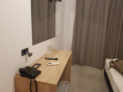 Tento hotel rozhodně neodpovídá 4* a nikomu nedoporučuji!!!!!!!!