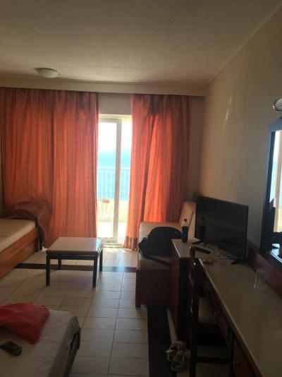 Krásné okolí, hotel slabší