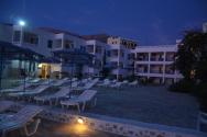 Hotel Kantouni Beach