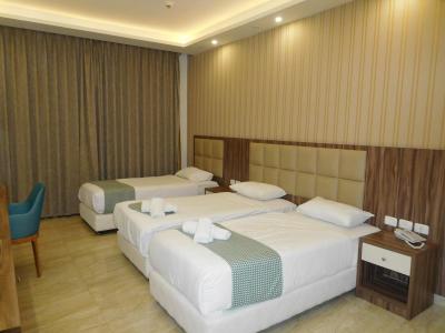 Paradise Premium Hotel