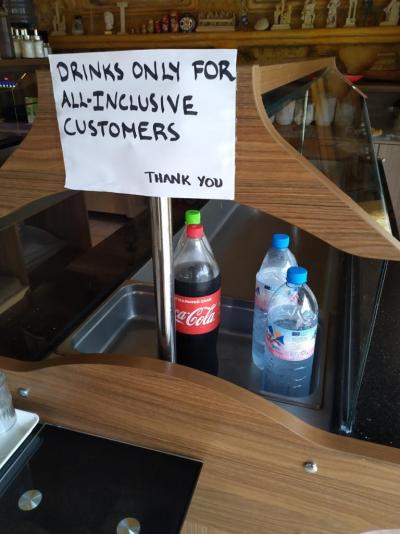 VAROVÁNÍ - pouze PODprůměrný PENZION