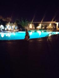 Detsky bazén v noci