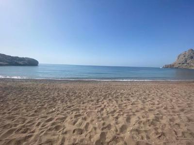 Hotel v dobré lokalitě s krásným mořem 