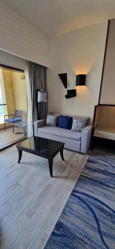 Prohlídka hotelu Amwaj Rotana *****