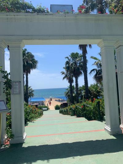 úzasný hotel super