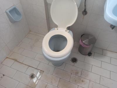 Příšerný hotel!!! 