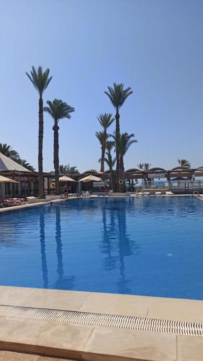 Hotel Hari club beach resort