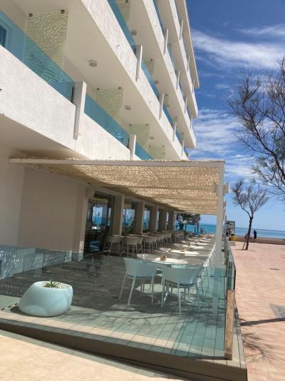 The Sea Hotel Grupotel  - přímo na pláži, s nádherným a originálním interiérem 