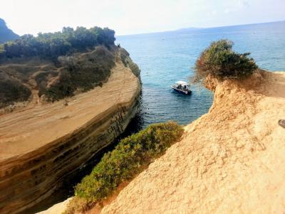 Hotel D'amour doporučuji