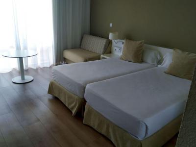 Velmi slušný hotel v horší lokalitě