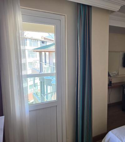 Češi jsou pro tento hotel podřadný národ.